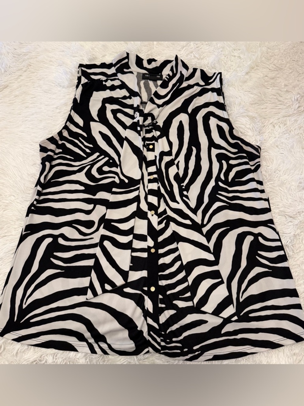 Liz Claiborne Sleeveless Zebra Print Button-Front Top - Black & White